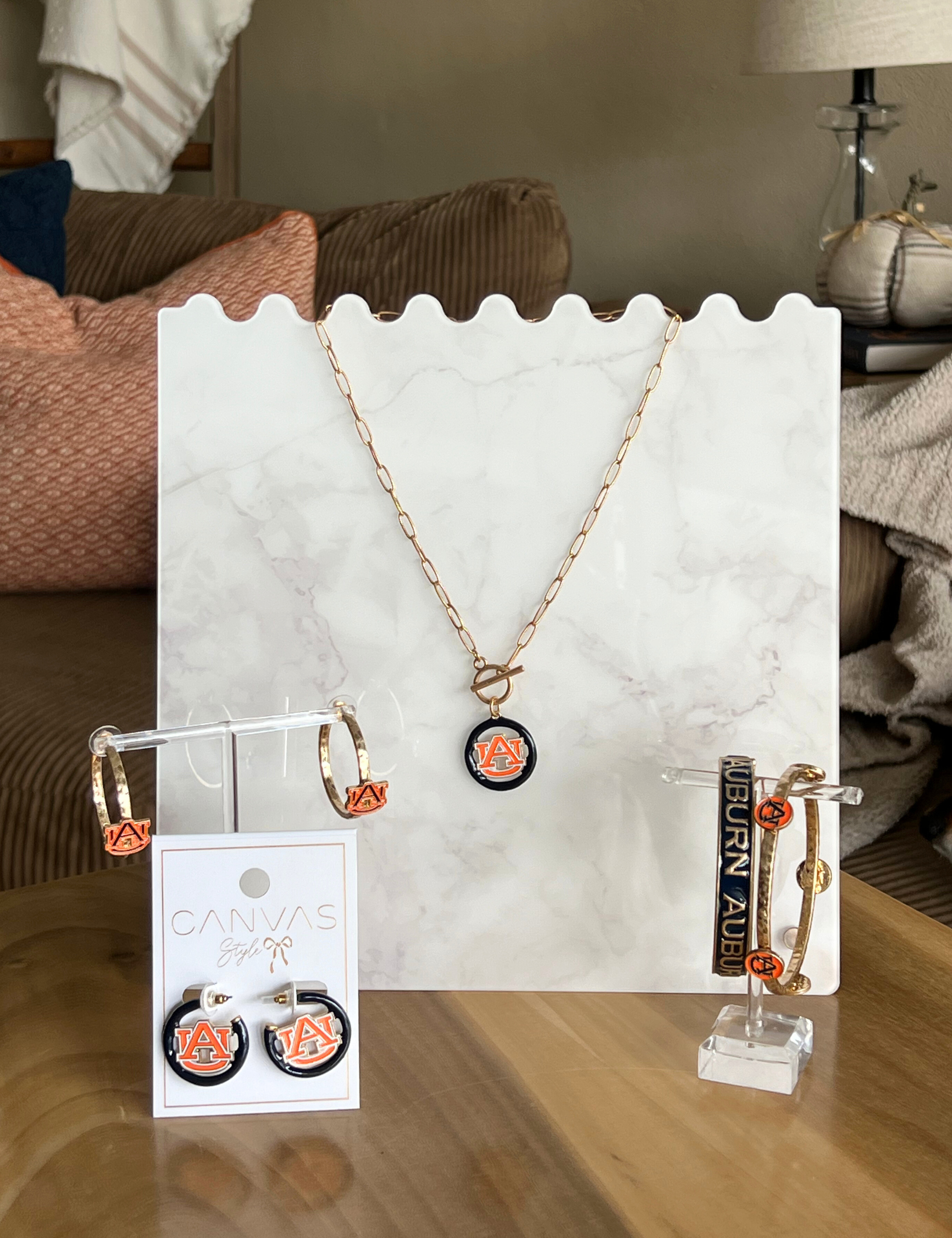auburn_ncaa_jewelry_stands.png