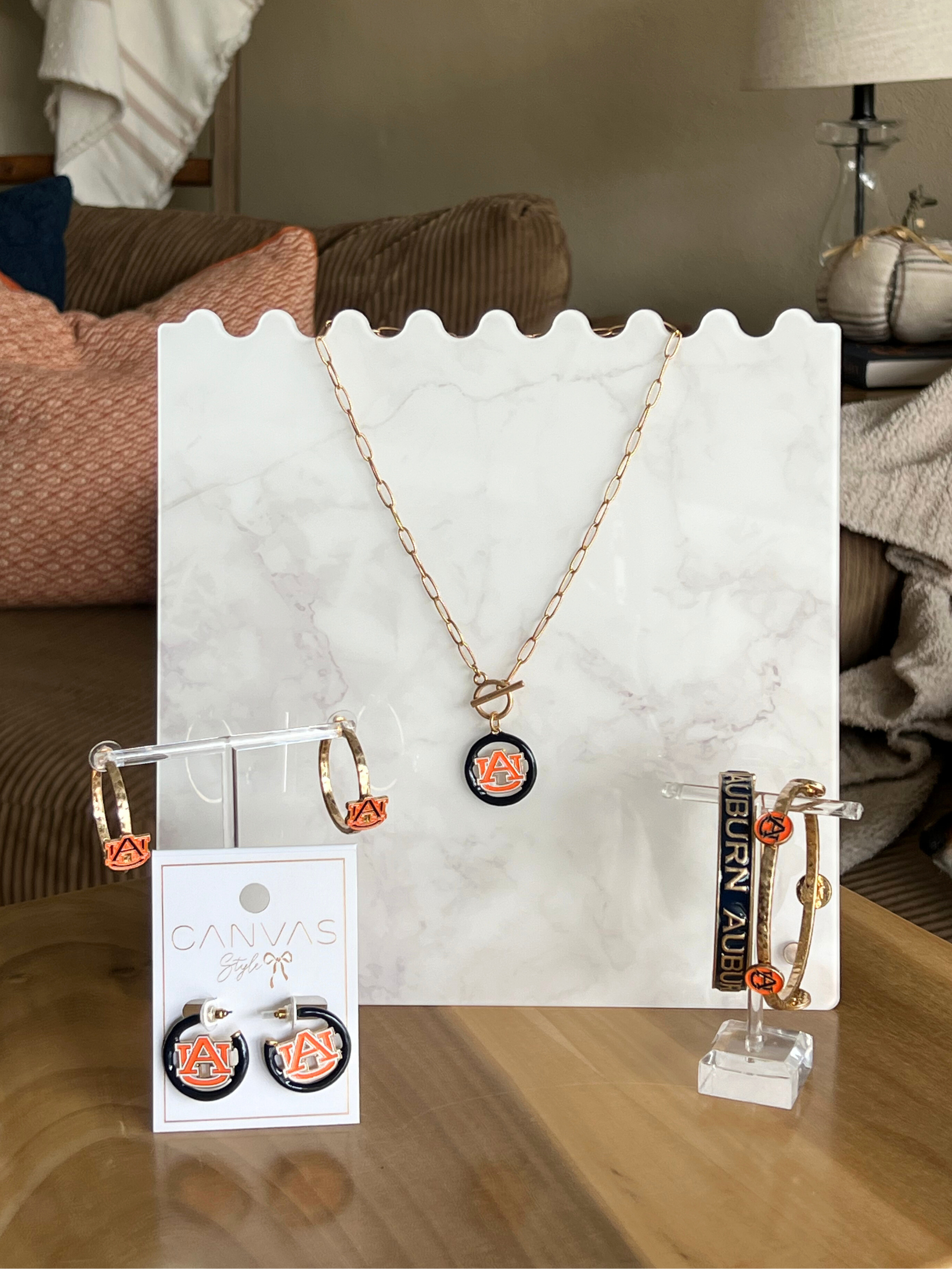 Auburn Tigers Logo T-Bar Necklace