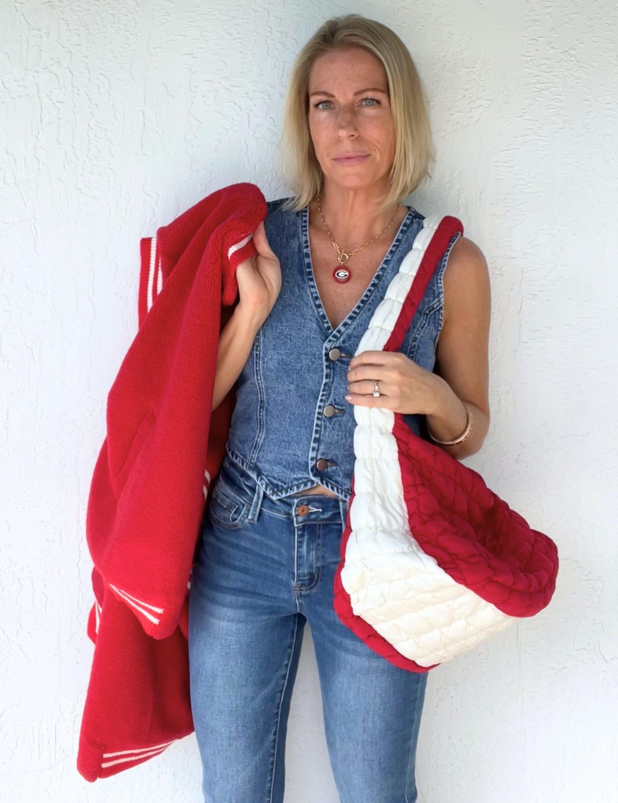 varsity_puffer_bag_red_24.png