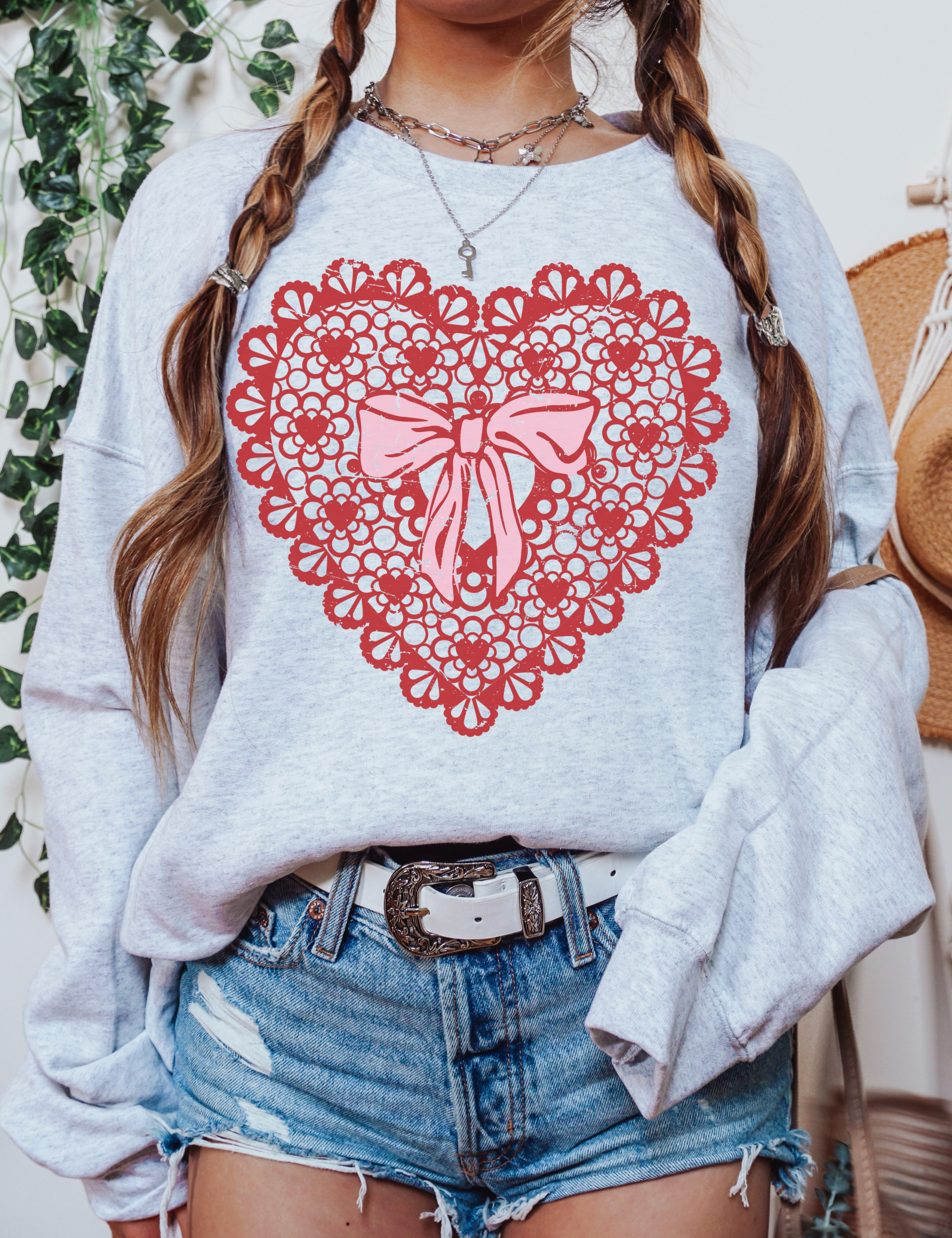 Vintage Heart Crewneck